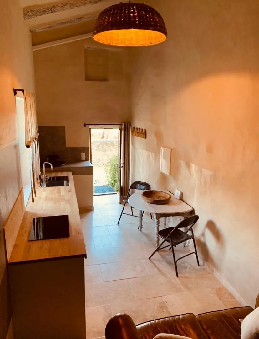 Le Vieux Portail Bed & Breakfast Saint-Saturnin-les-Apt France