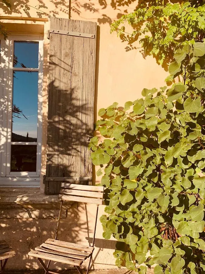 Le Vieux Portail Bed & Breakfast Saint-Saturnin-les-Apt 0*,